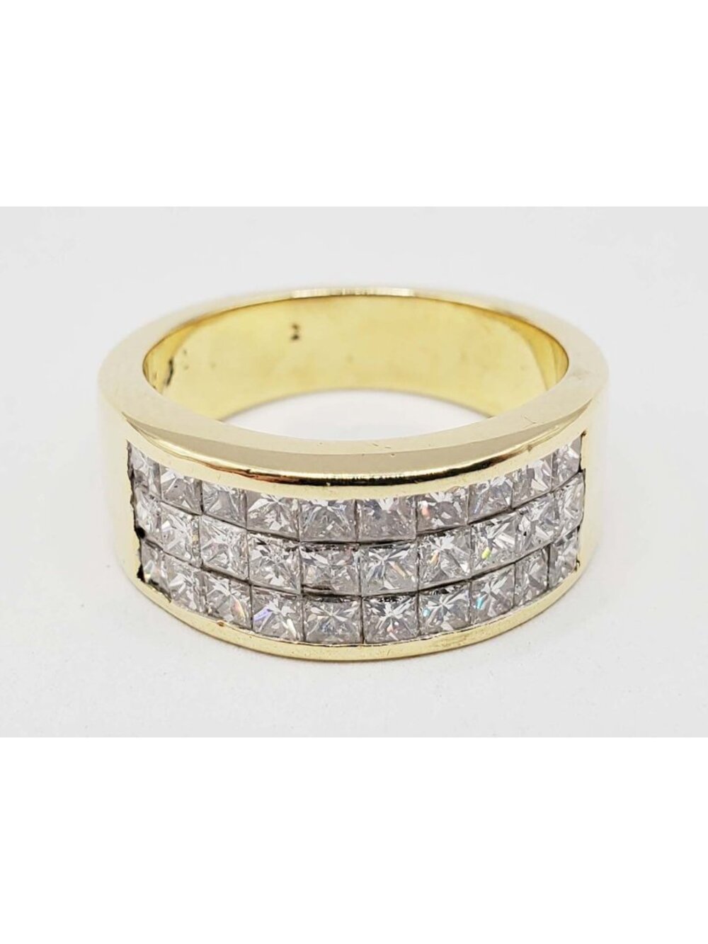 1.8 ctw Invisbly-Set Princess Diamond Pave Band Ring 18k Gold Size 6.5